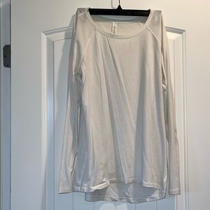 Lululemon top
